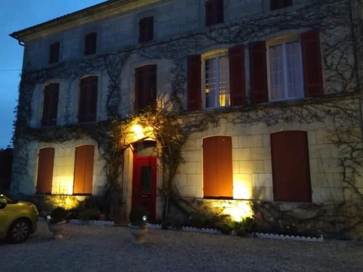 Chambre Confortable Dans Maison Bourgeoise Hotel Rouffignac Exterior photo